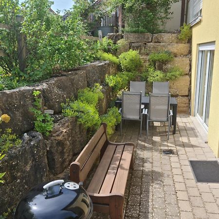 Exclusive Cozy Apartment In The Heart Of Franconia Gaukonigshofen 객실 사진
